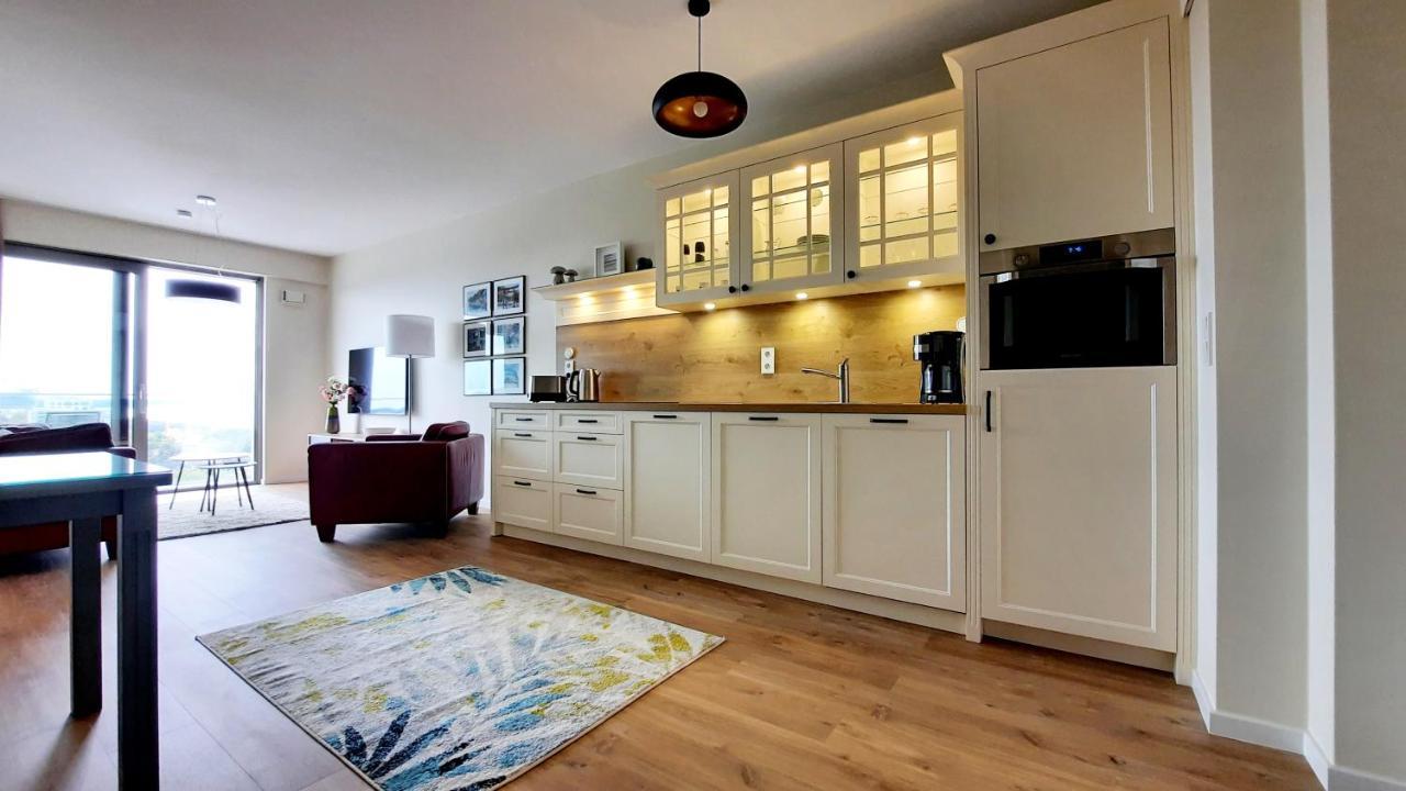 Komfortable strandnahe Ferienwohnung mit Terrasse und Meerblick in 10ter Etage Misdroy Exterior foto